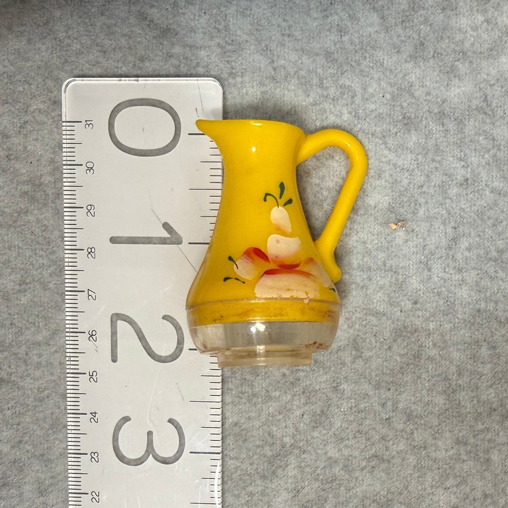 VTG Yellow Plastic Salt and Pepper Shakers Hand Painted Floral Pitcher Set MCM - Picture 9 of 9